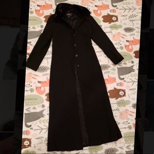 Black Wool Coat w fur collar